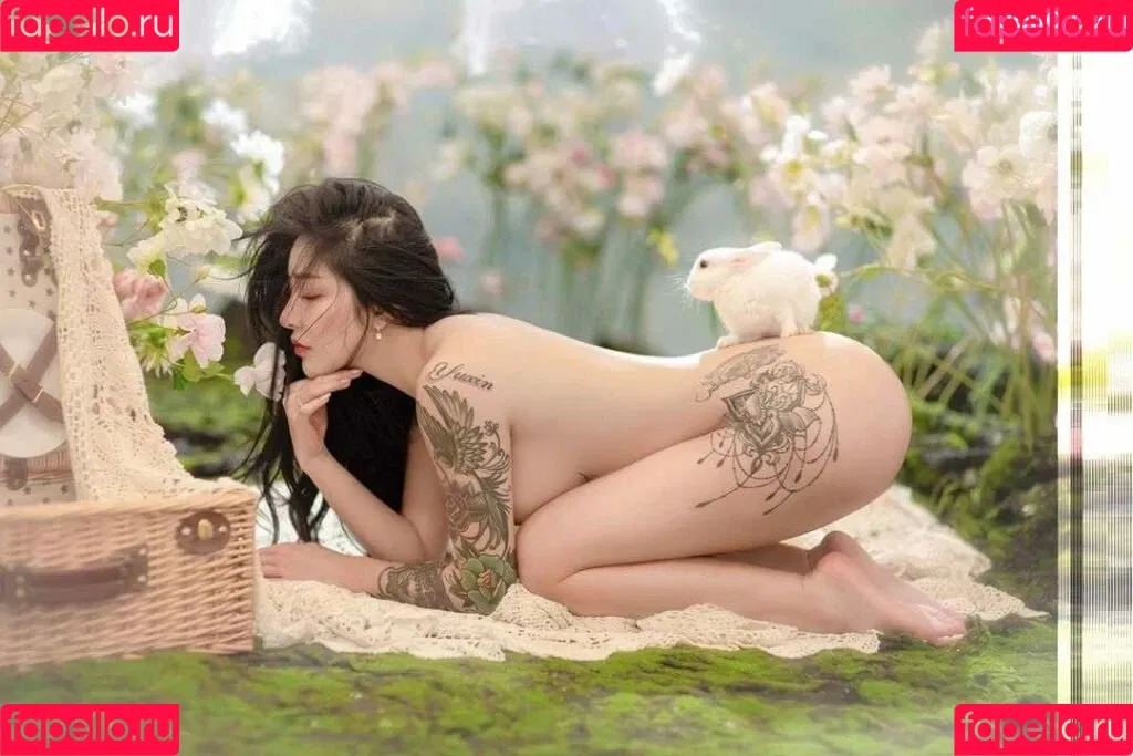Sangyuxin Hitomi Onlyfans Photo Gallery 