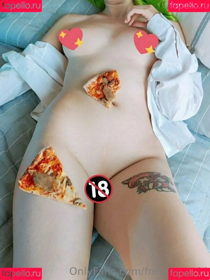 freekerocchi Onlyfans Photo Gallery 
