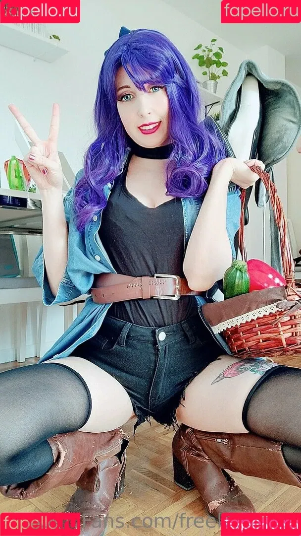 freekerocchi Onlyfans Photo Gallery 