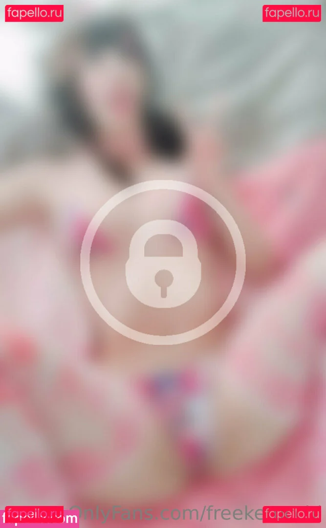 freekerocchi Onlyfans Photo Gallery 