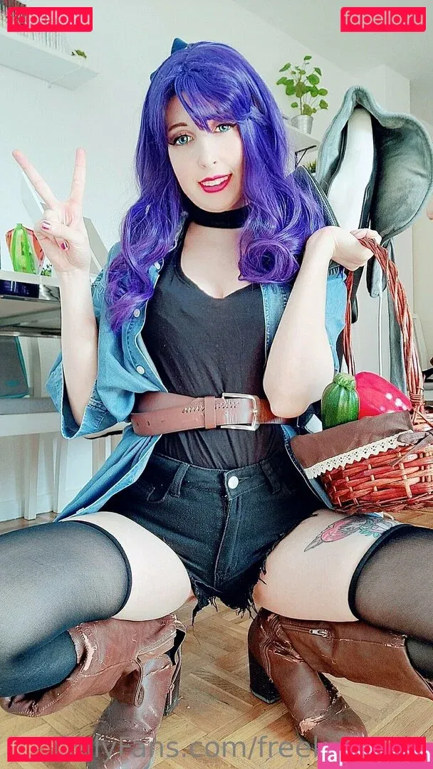 freekerocchi Onlyfans Photo Gallery 