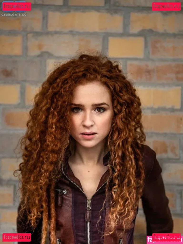 Sarah Hannemann Onlyfans Photo Gallery 