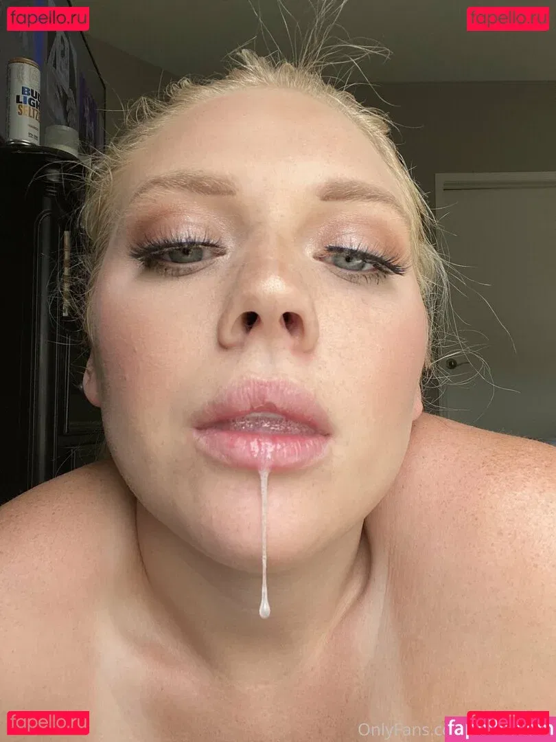 lily_devine Onlyfans Photo Gallery 