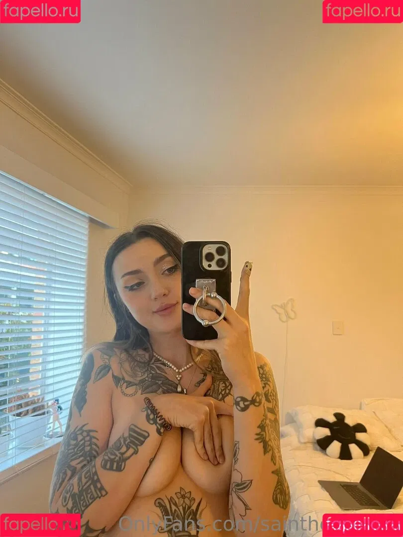 sainthoneyxxx Onlyfans Photo Gallery 