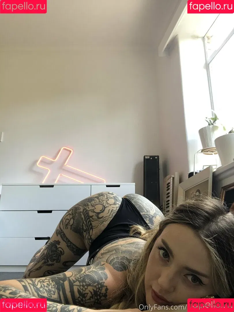 sainthoneyxxx Onlyfans Photo Gallery 