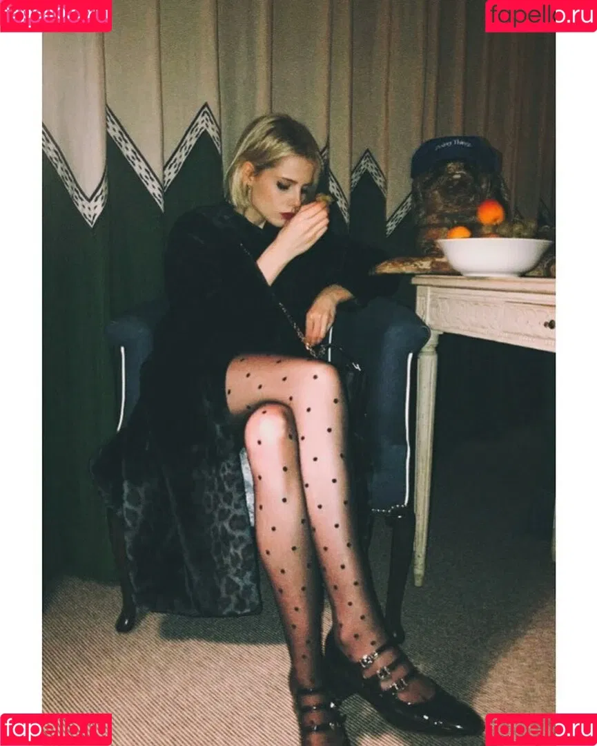 Lucy Boynton Onlyfans Photo Gallery 