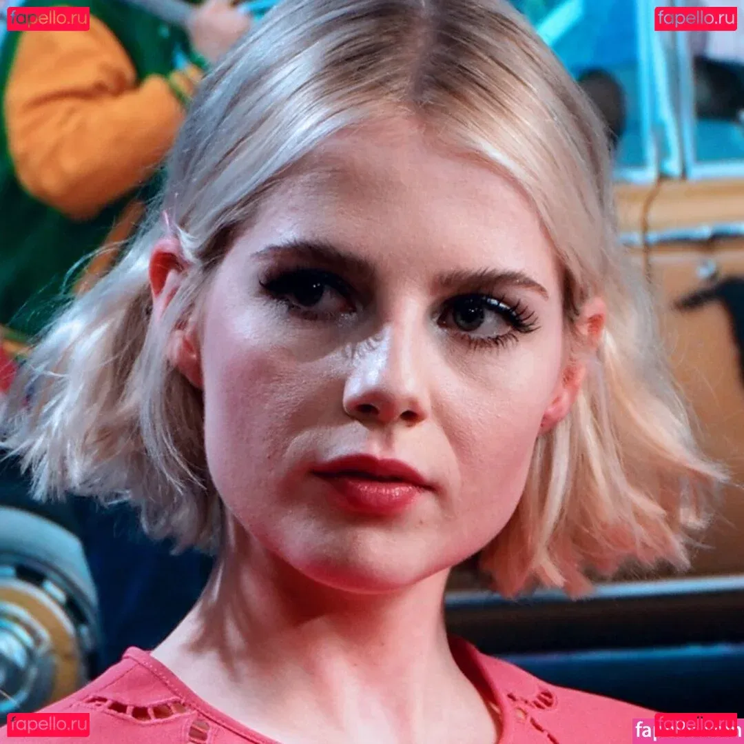 Lucy Boynton Onlyfans Photo Gallery 