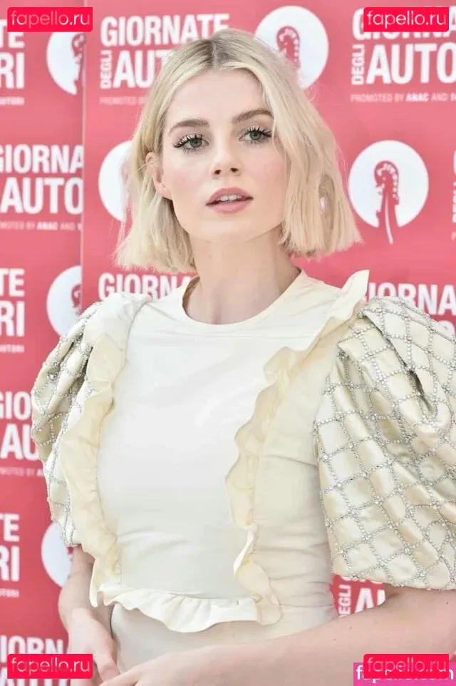 Lucy Boynton Onlyfans Photo Gallery 