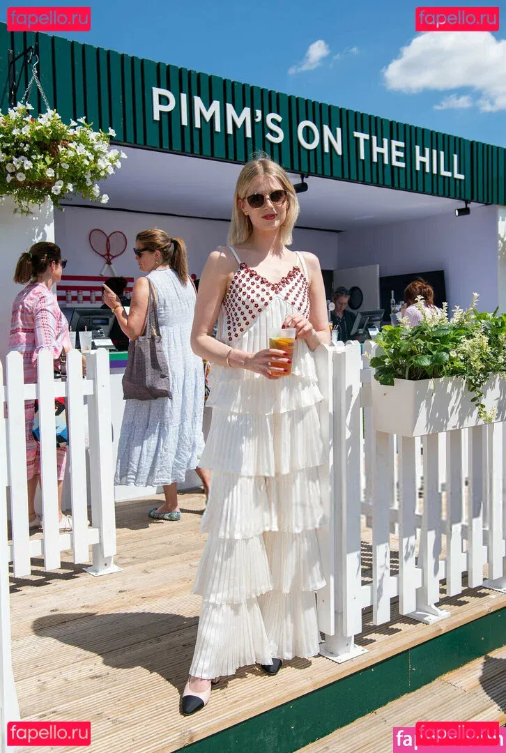 Lucy Boynton Onlyfans Photo Gallery 