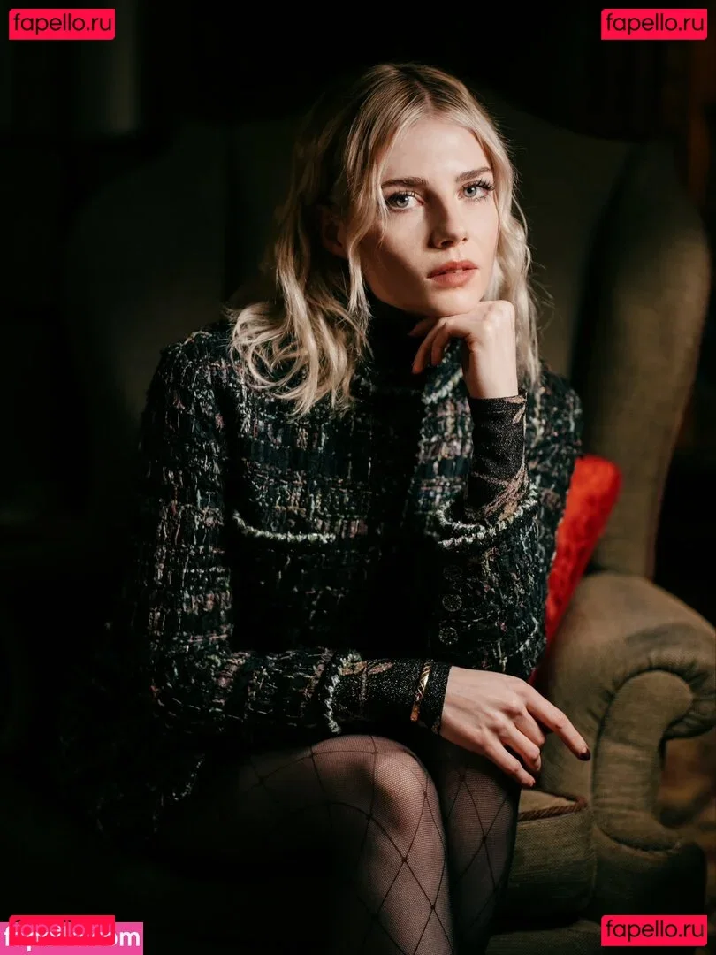 Lucy Boynton Onlyfans Photo Gallery 