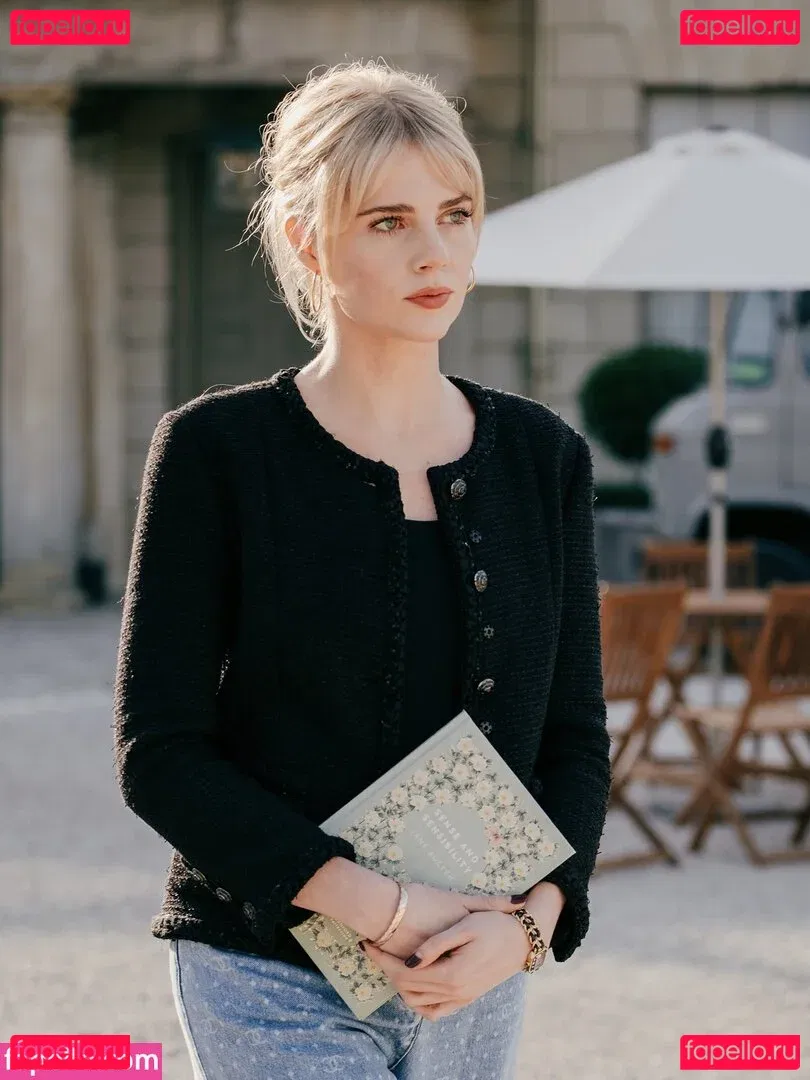 Lucy Boynton Onlyfans Photo Gallery 