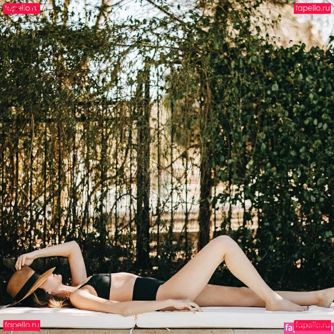 Odette Annable Onlyfans Photo Gallery 