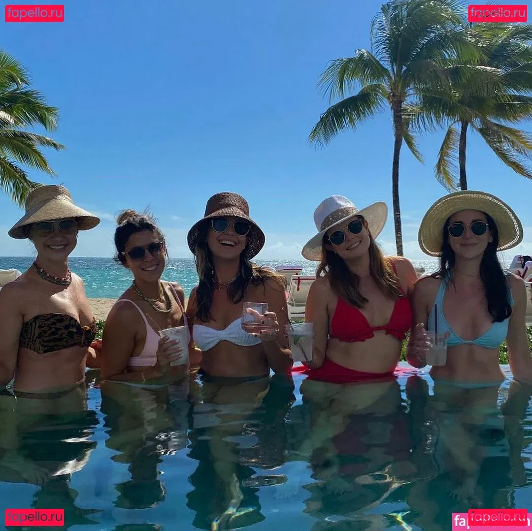 Odette Annable Onlyfans Photo Gallery 