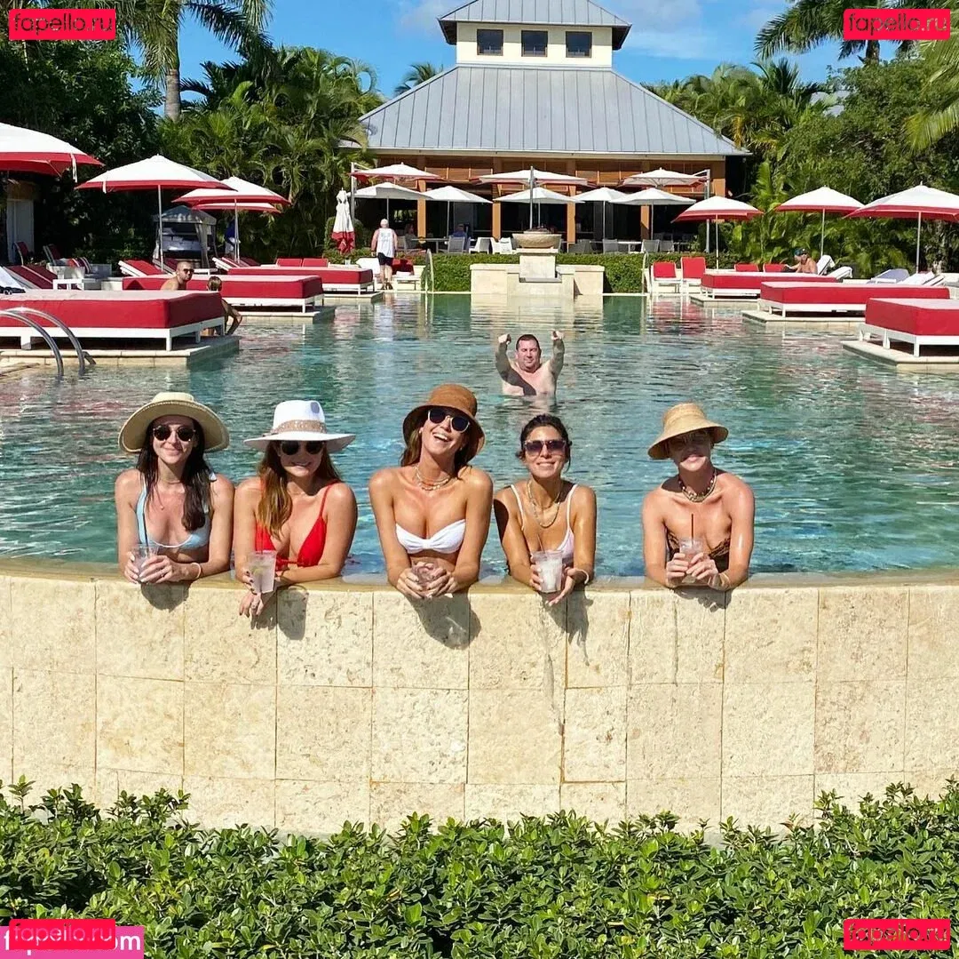 Odette Annable Onlyfans Photo Gallery 