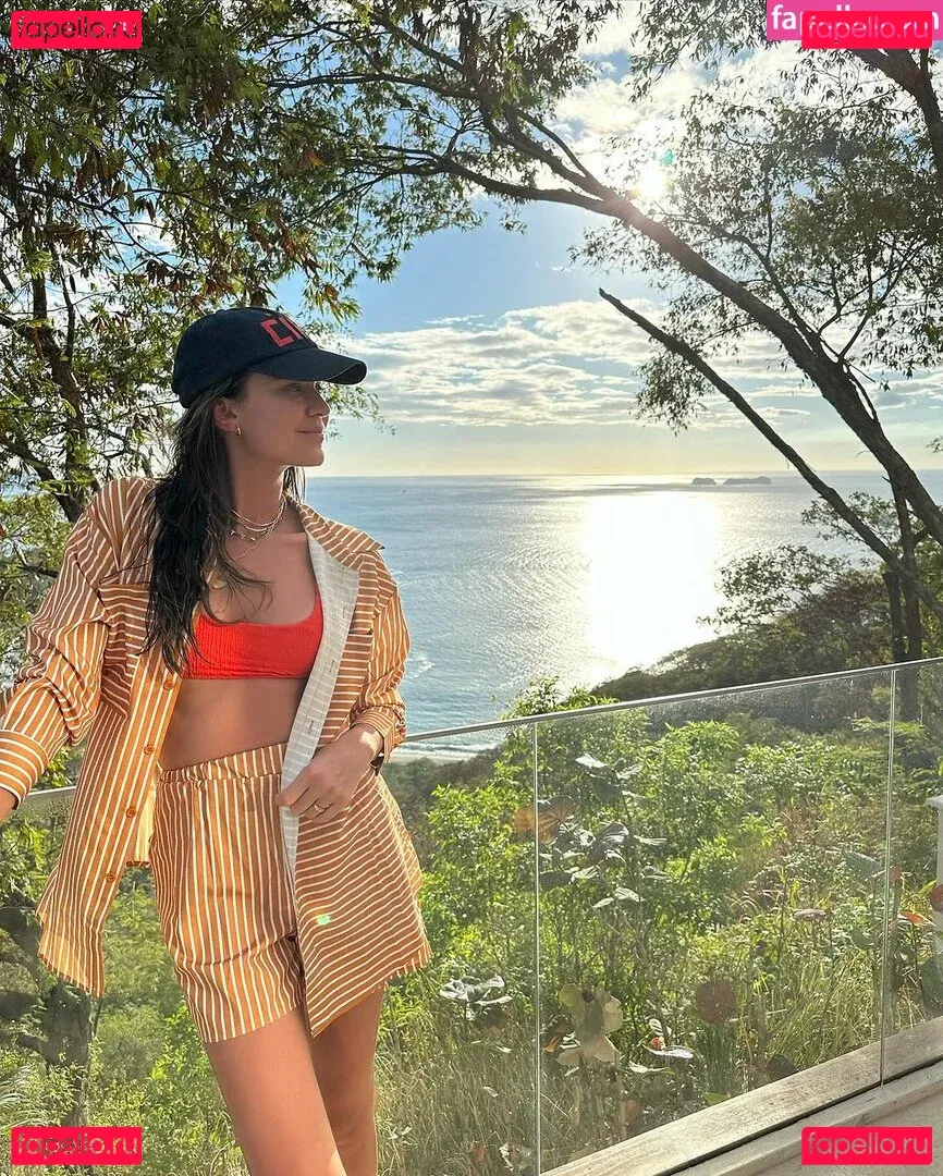 Odette Annable Onlyfans Photo Gallery 