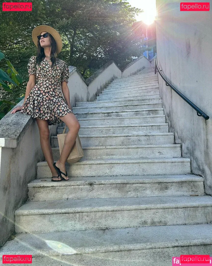 Odette Annable Onlyfans Photo Gallery 