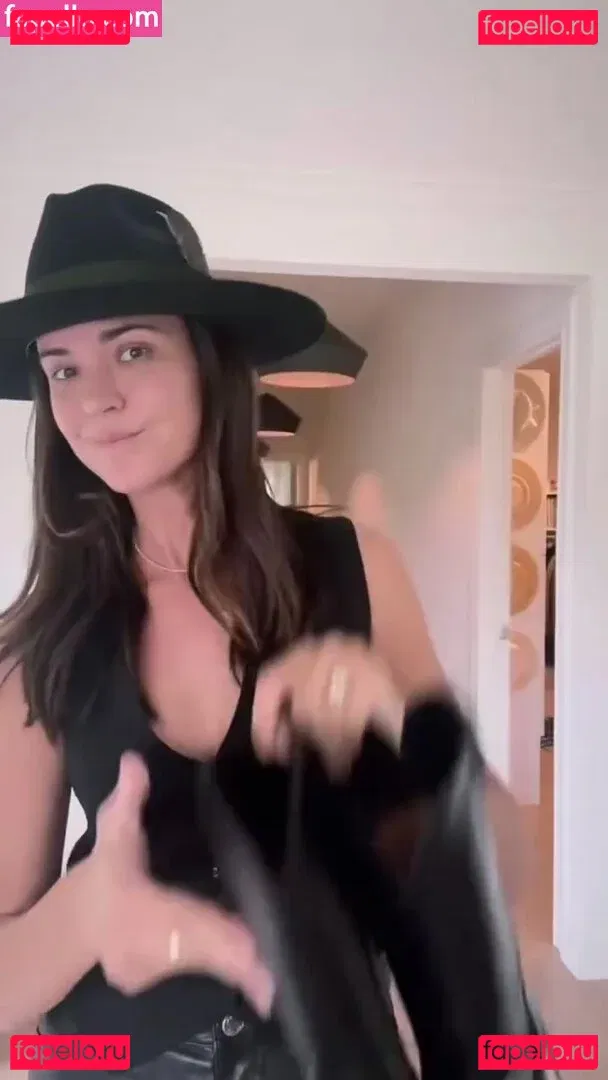 Odette Annable Onlyfans Photo Gallery 