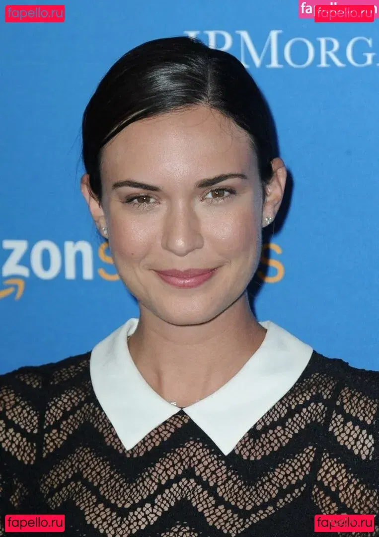 Odette Annable Onlyfans Photo Gallery 