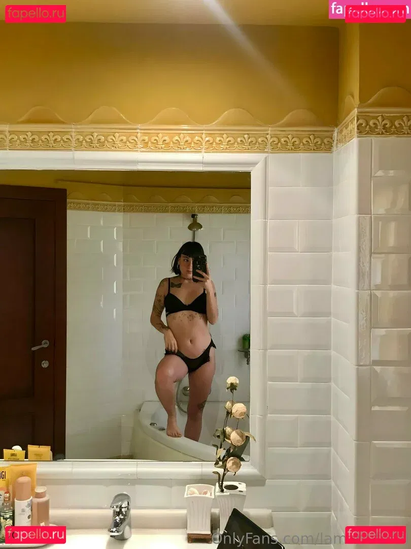 lamamifertil Onlyfans Photo Gallery 