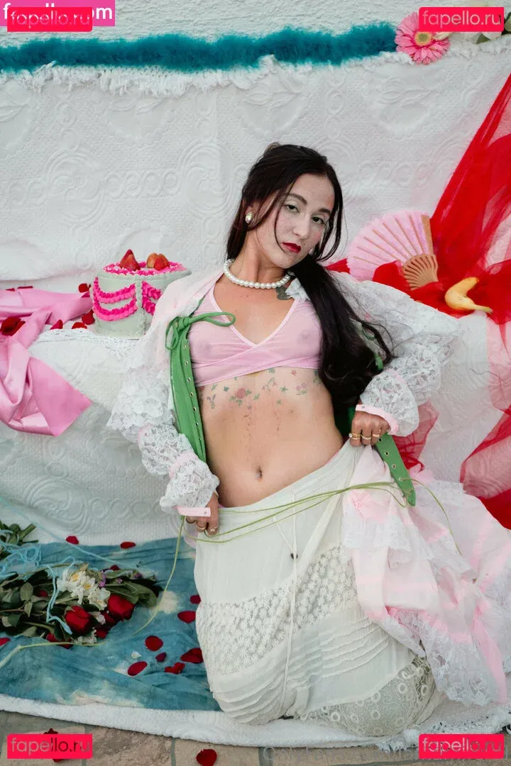 lamamifertil Onlyfans Photo Gallery 