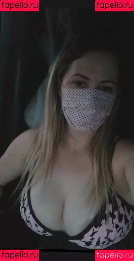 Aline Füchter Ouriques Onlyfans Photo Gallery 