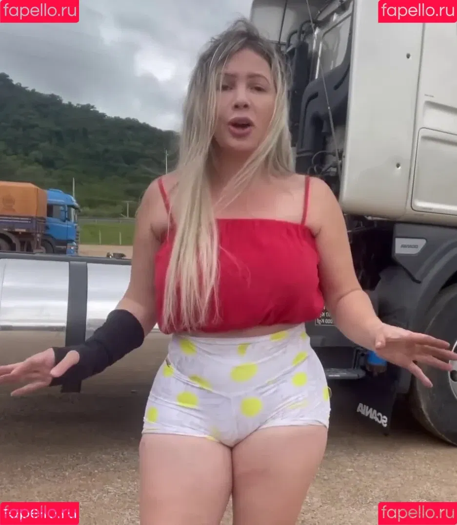 Aline Füchter Ouriques Onlyfans Photo Gallery 