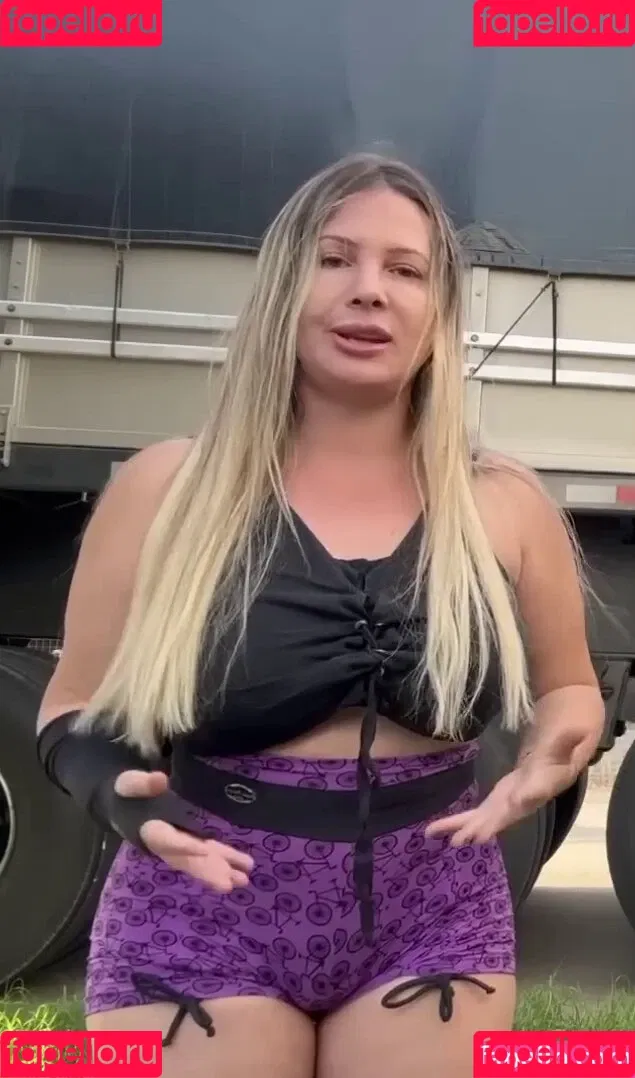 Aline Füchter Ouriques Onlyfans Photo Gallery 