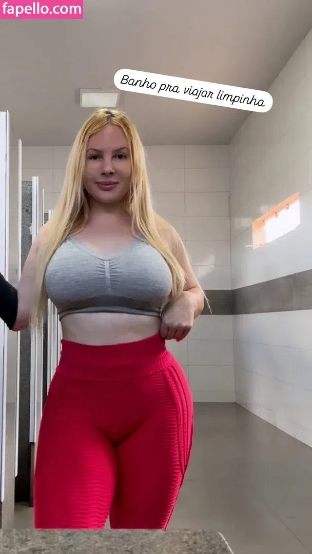 Aline Füchter Ouriques Onlyfans Photo Gallery 