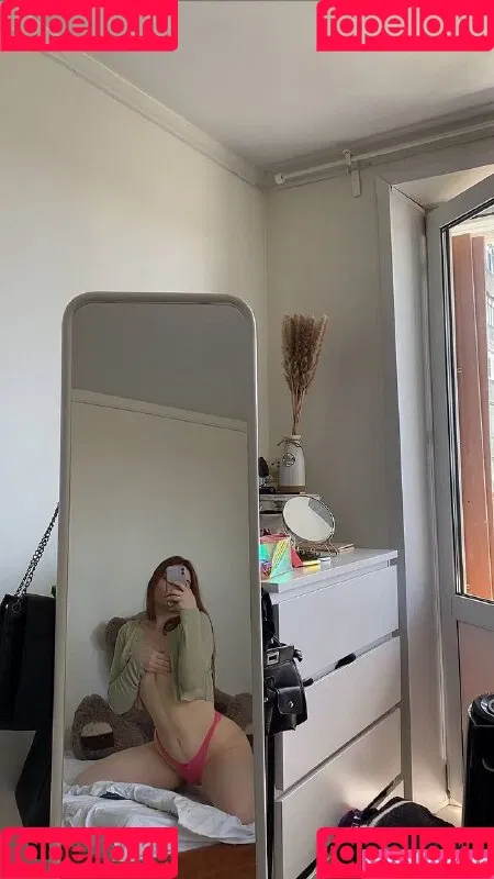 solntseall Onlyfans Photo Gallery 