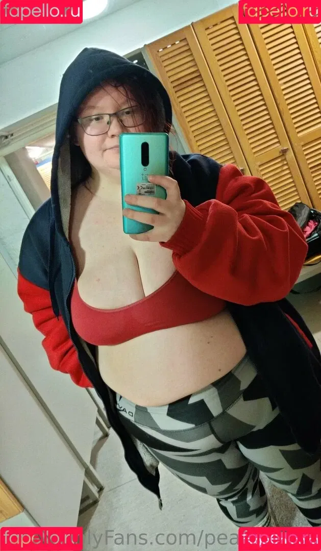 peachycat8 Onlyfans Photo Gallery 