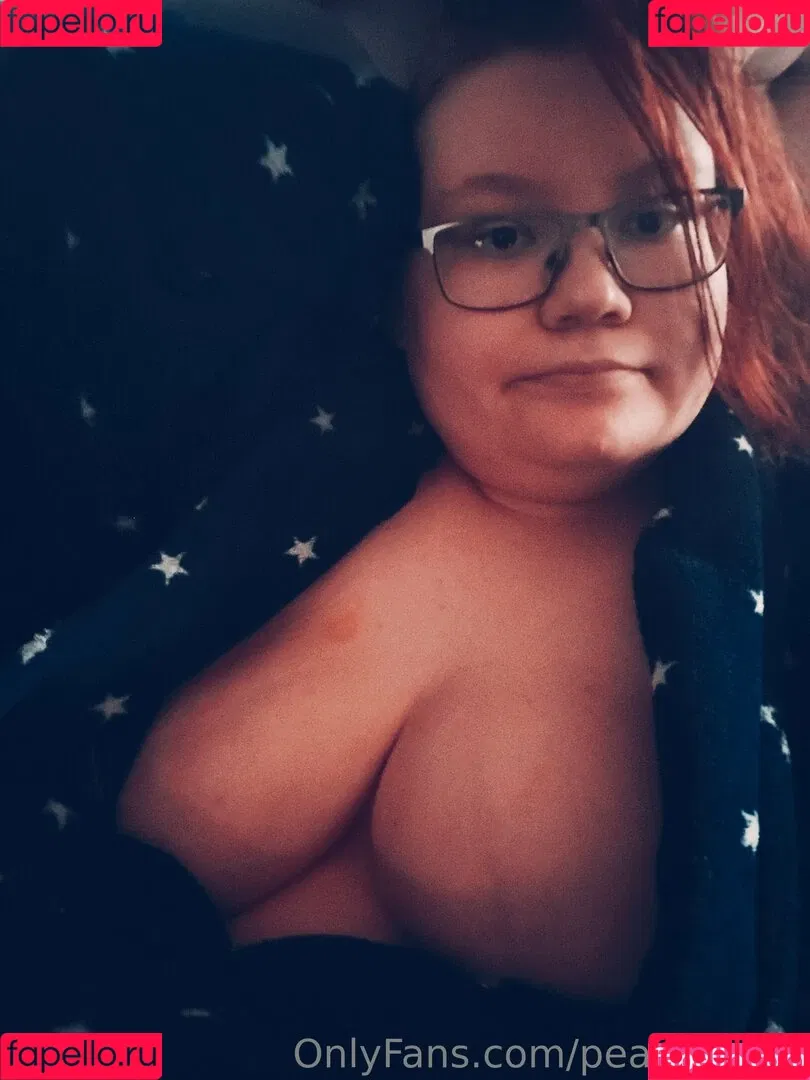 peachycat8 Onlyfans Photo Gallery 