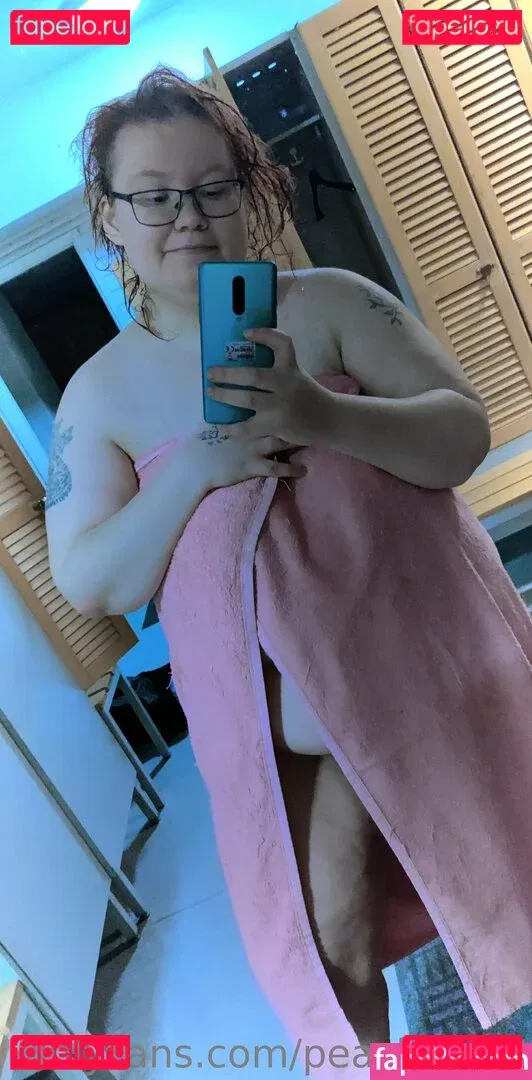 peachycat8 Onlyfans Photo Gallery 