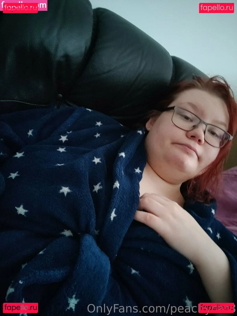 peachycat8 Onlyfans Photo Gallery 