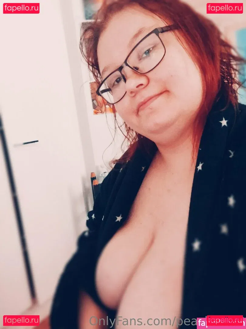 peachycat8 Onlyfans Photo Gallery 