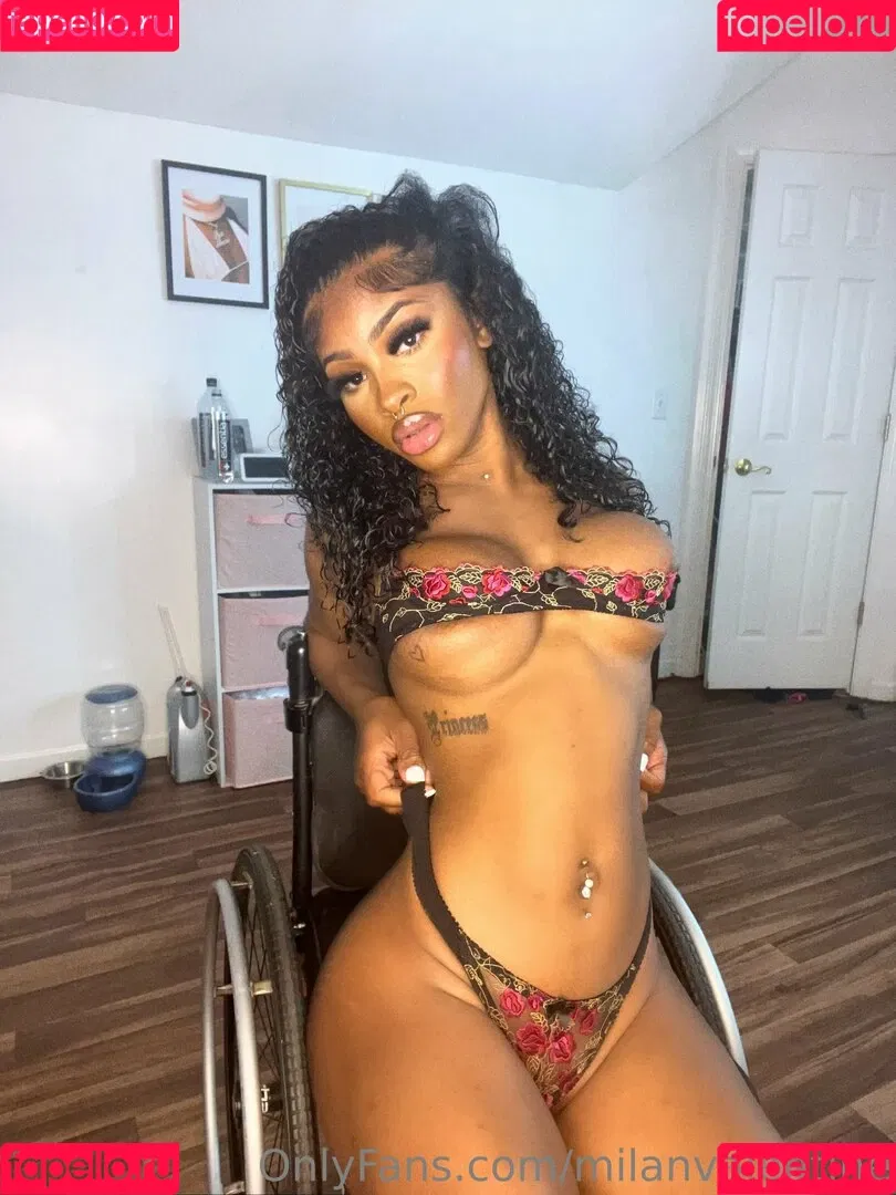 milanvalentine Onlyfans Photo Gallery 