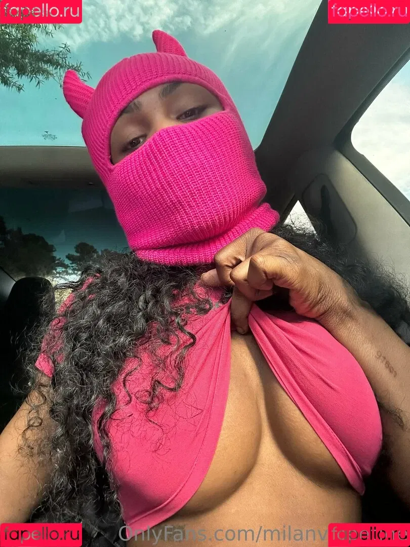 milanvalentine Onlyfans Photo Gallery 