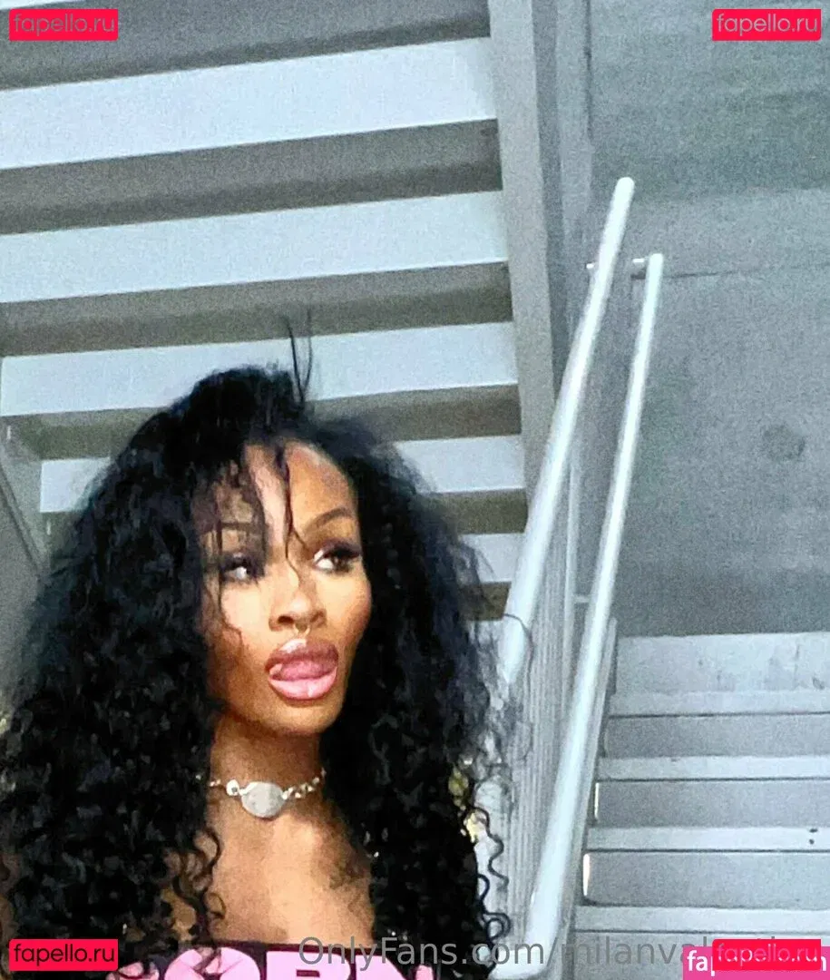 milanvalentine Onlyfans Photo Gallery 