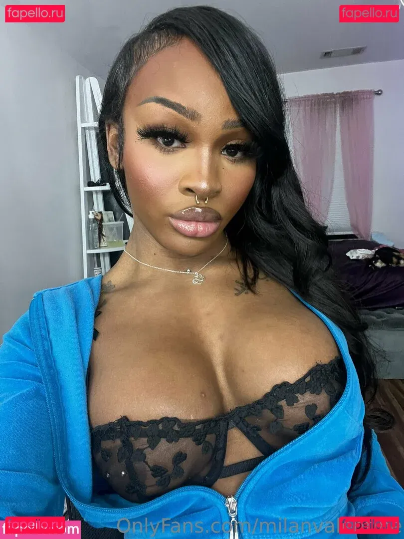 milanvalentine Onlyfans Photo Gallery 