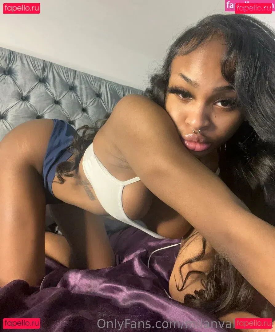 milanvalentine Onlyfans Photo Gallery 