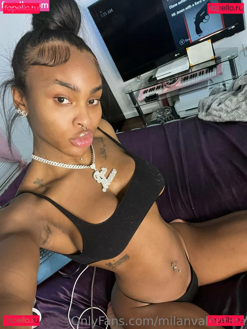 milanvalentine Onlyfans Photo Gallery 