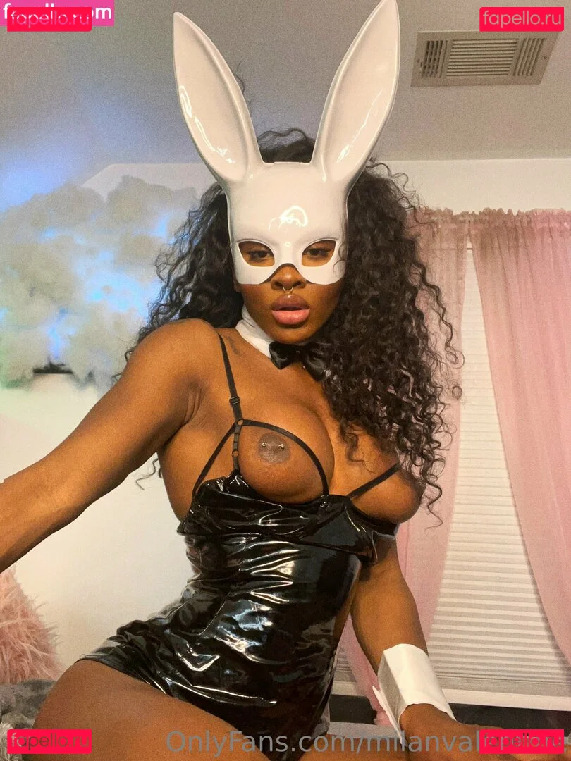 milanvalentine Onlyfans Photo Gallery 