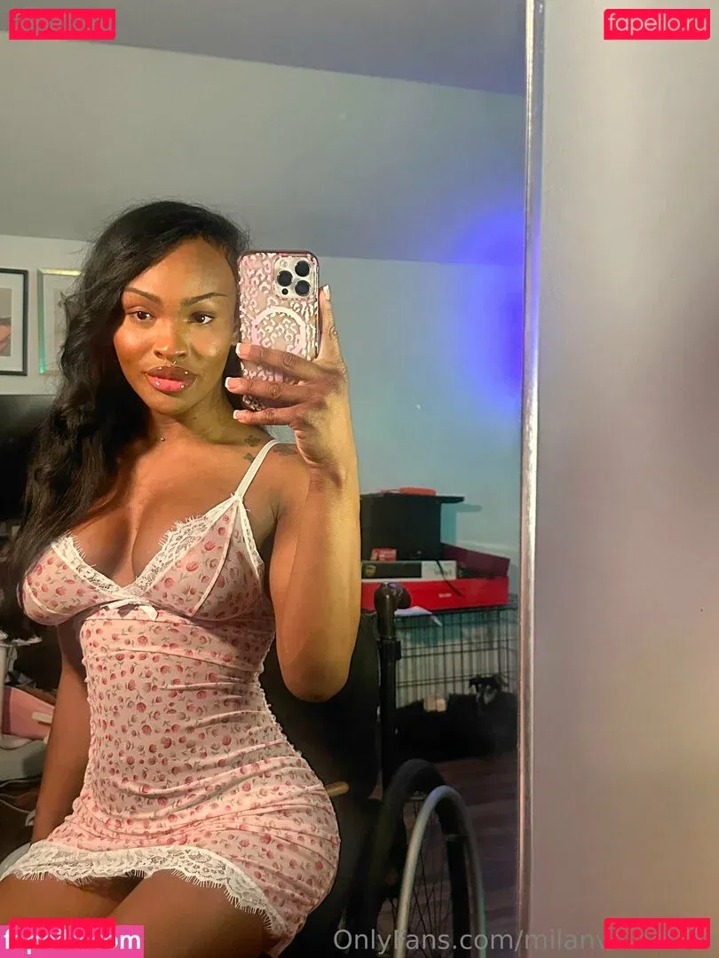 milanvalentine Onlyfans Photo Gallery 