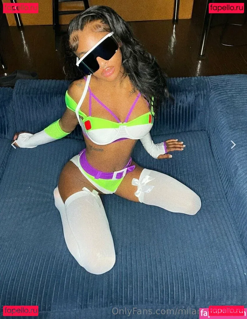 milanvalentine Onlyfans Photo Gallery 