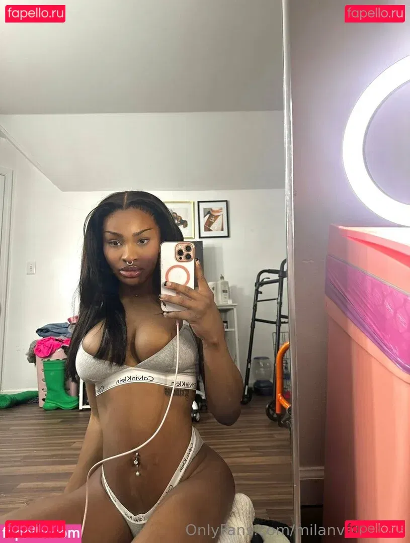 milanvalentine Onlyfans Photo Gallery 