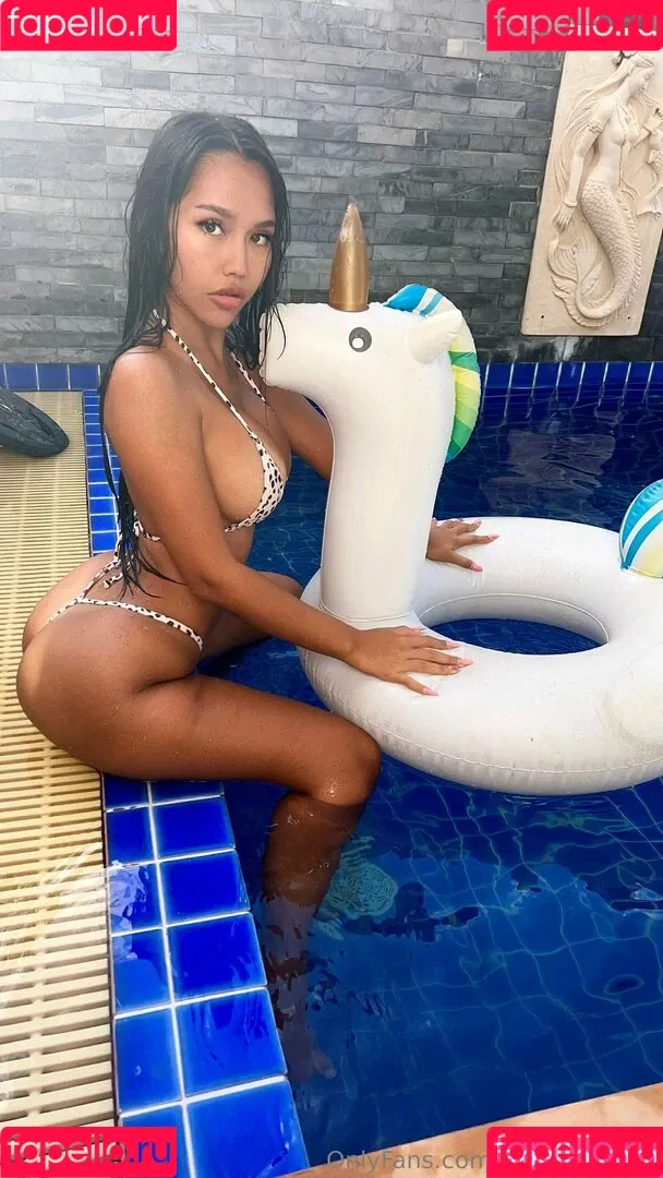 Saya Roze Onlyfans Photo Gallery 