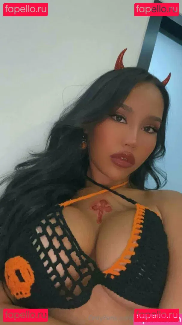 Saya Roze Onlyfans Photo Gallery 