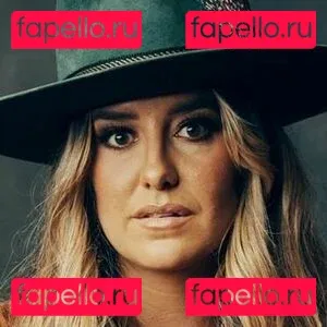 Lainey Wilson Onlyfans Photo Gallery 