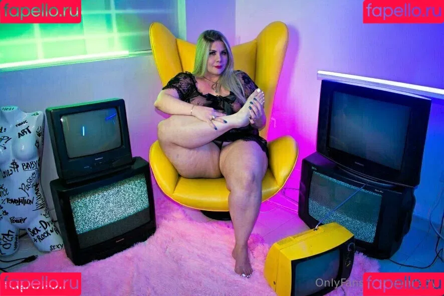 ninilady Onlyfans Photo Gallery 