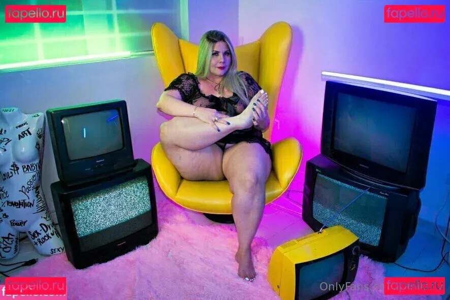 ninilady Onlyfans Photo Gallery 