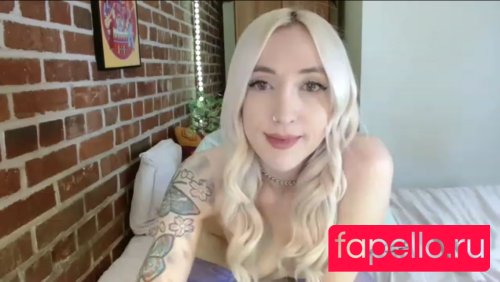 Pixie Snow Nude Onlyfans Photo 22